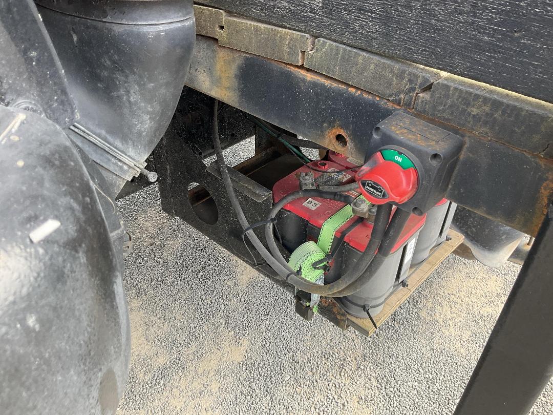 Photo '23' of Nissan Diesel MK235 Flat Deck