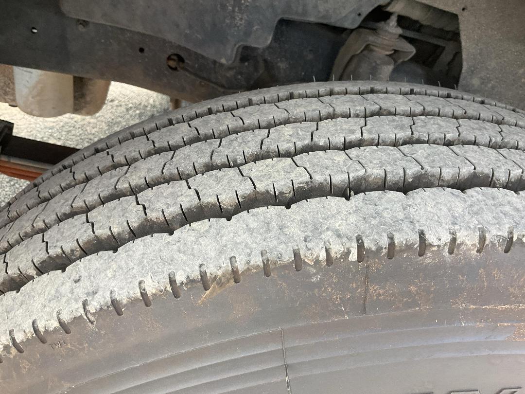 Photo '35' of Nissan Diesel MK235 Flat Deck