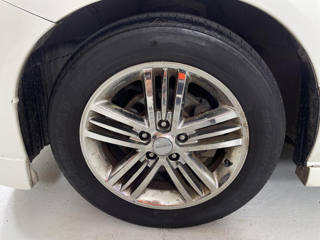 Photo '10' of Nissan Elgrand