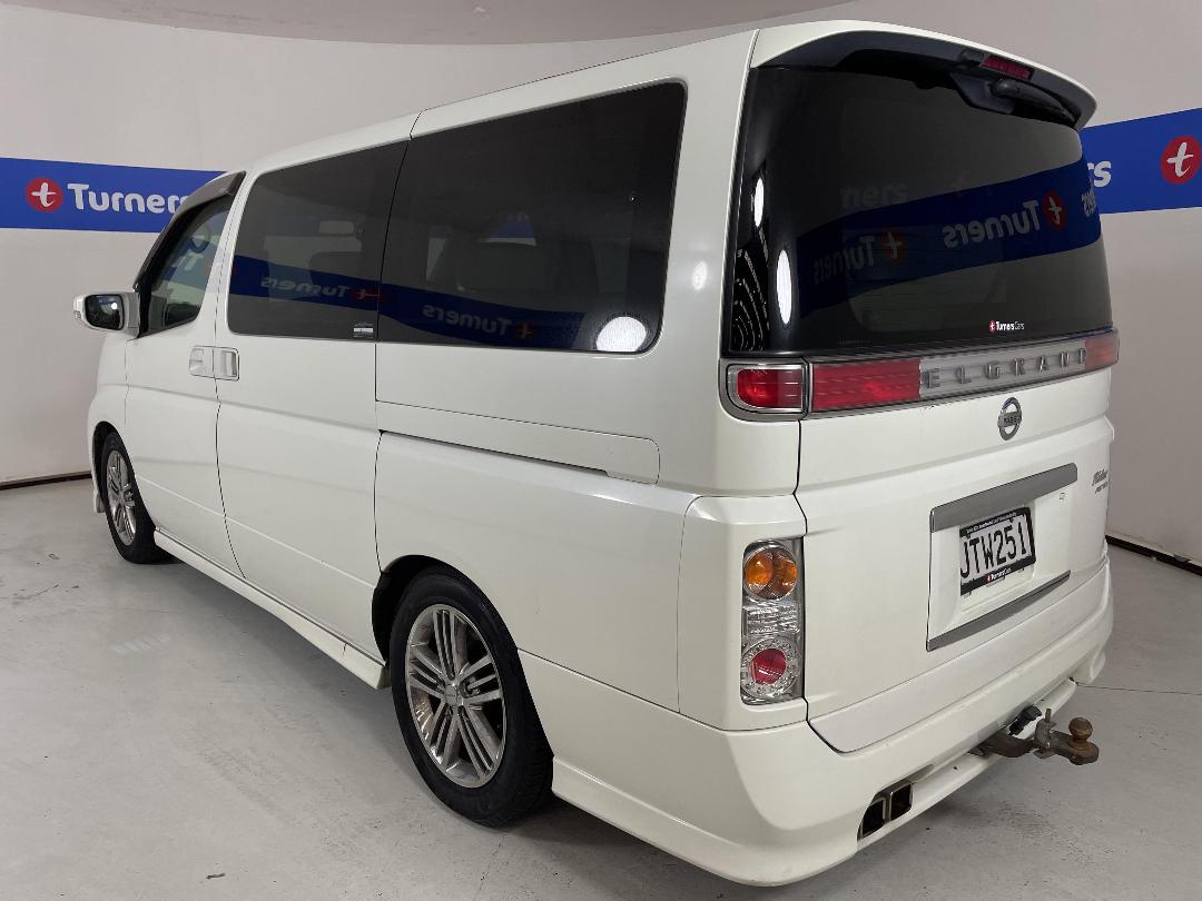 Photo '5' of Nissan Elgrand