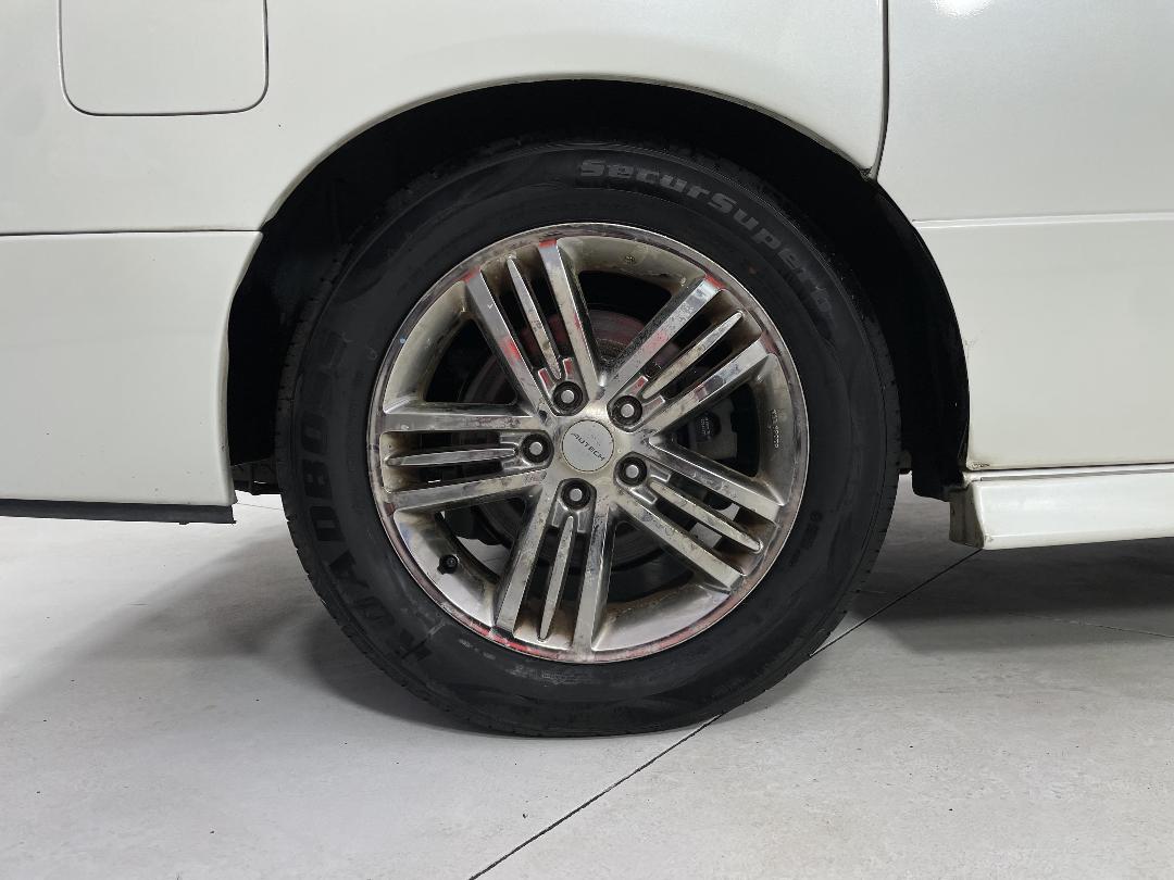 Photo '12' of Nissan Elgrand Photo '12' of Nissan Elgrand