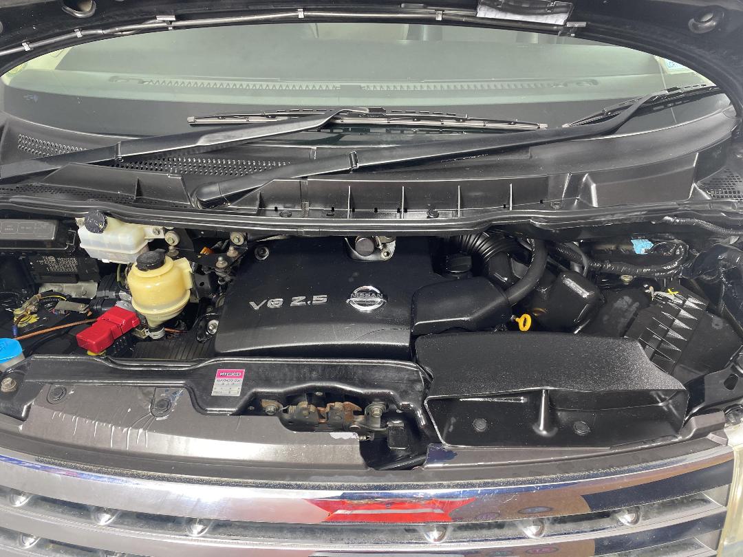 Photo '13' of Nissan Elgrand Photo '13' of Nissan Elgrand