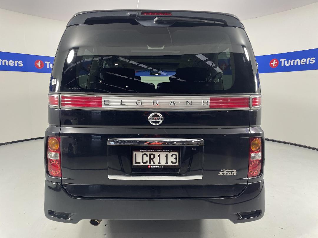 Photo '6' of Nissan Elgrand Photo '6' of Nissan Elgrand