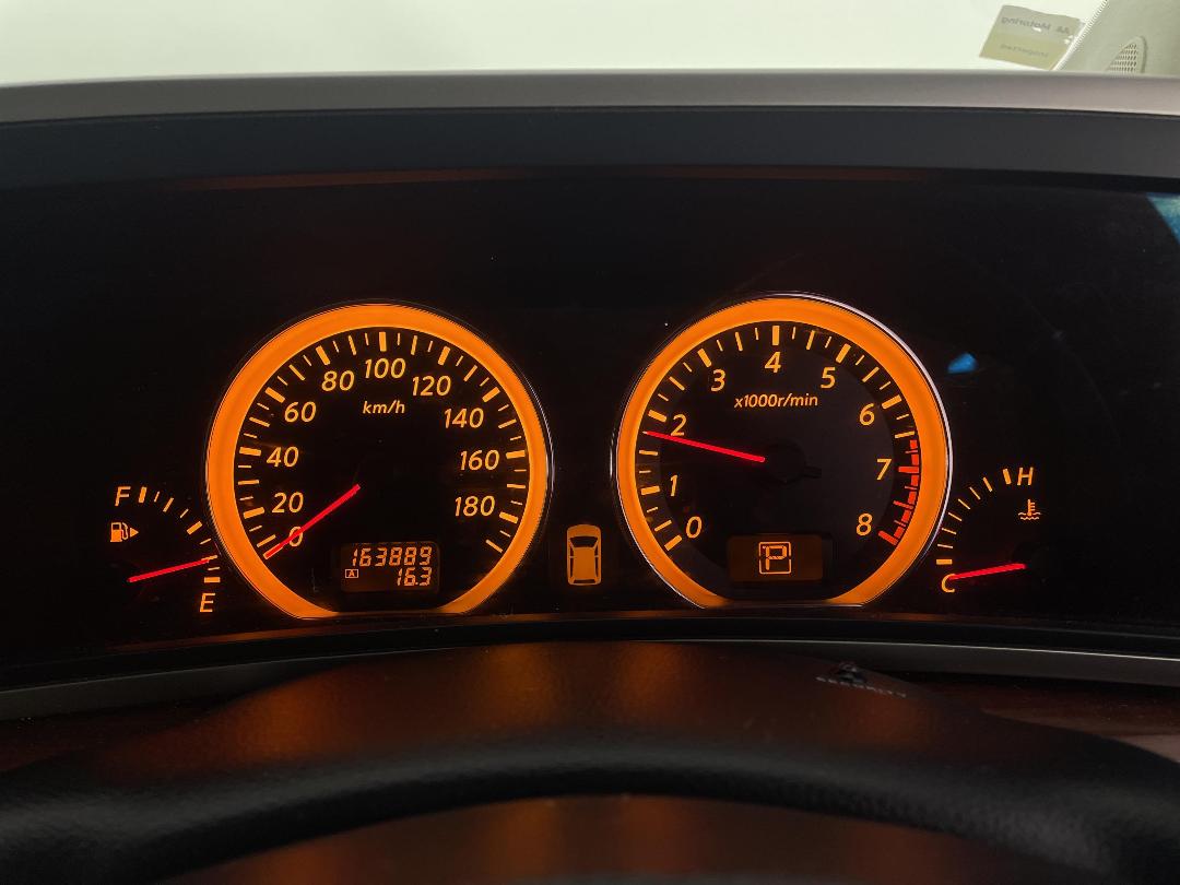 Photo '20' of Nissan Elgrand Photo '20' of Nissan Elgrand