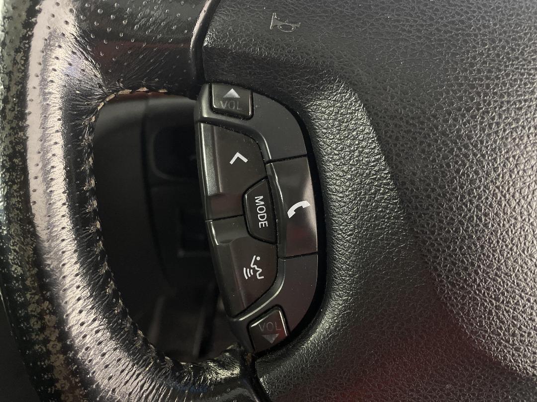 Photo '22' of Nissan Elgrand Photo '22' of Nissan Elgrand