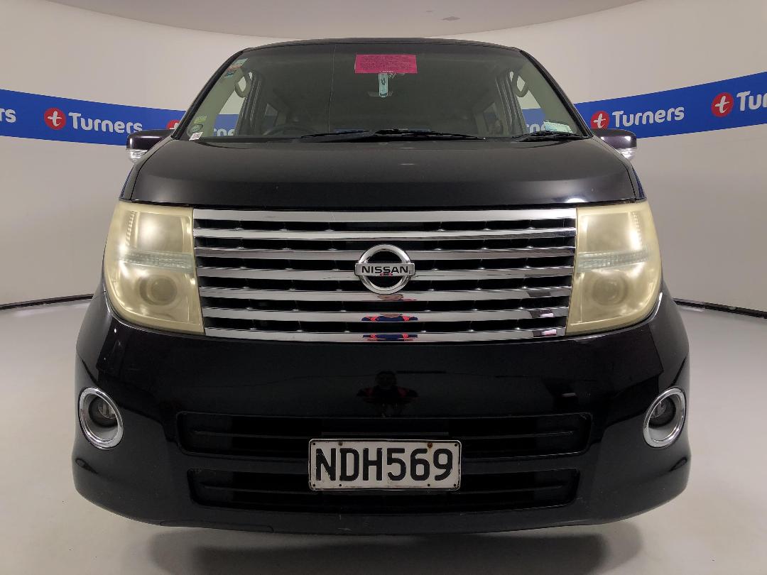 Photo '3' of Nissan Elgrand Highway Star