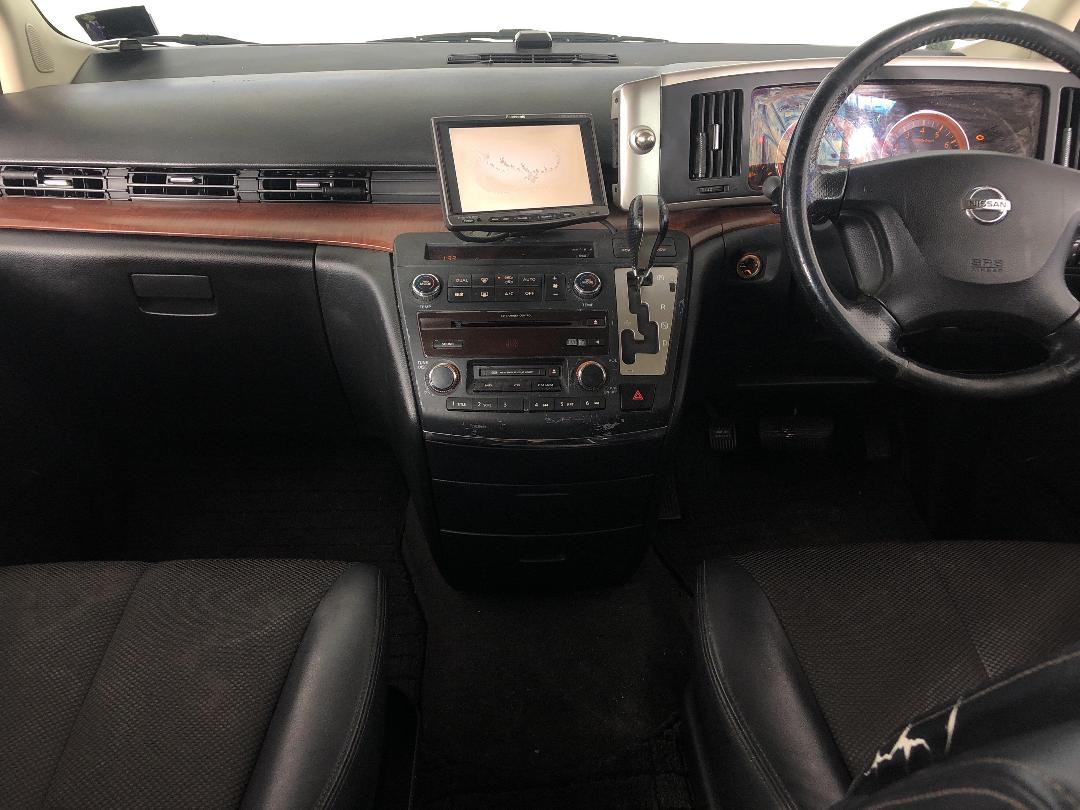 Photo '18' of Nissan Elgrand Highway Star