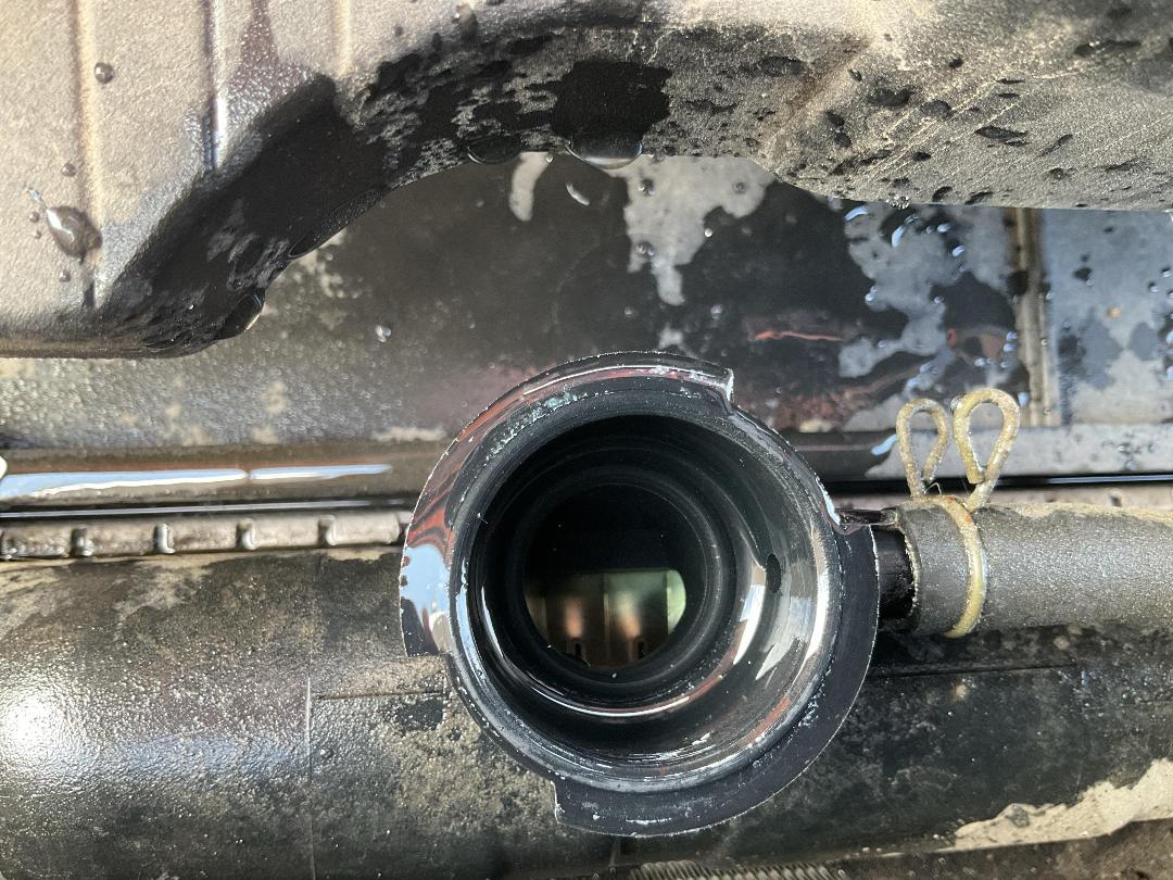 Photo '18' of Nissan Elgrand