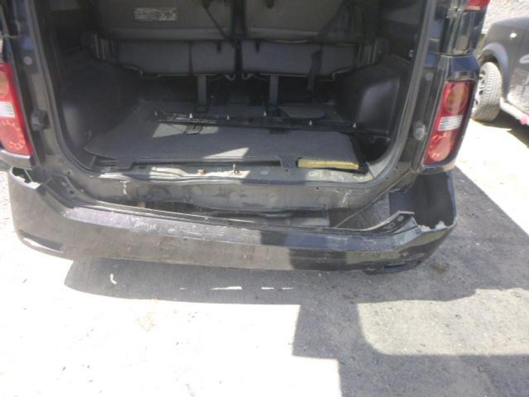 Photo '25' of Nissan Elgrand