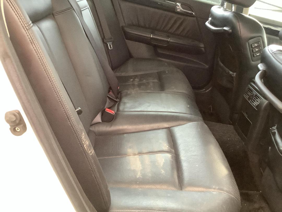 Photo '7' of Nissan Fuga 450GT Photo '7' of Nissan Fuga 450GT