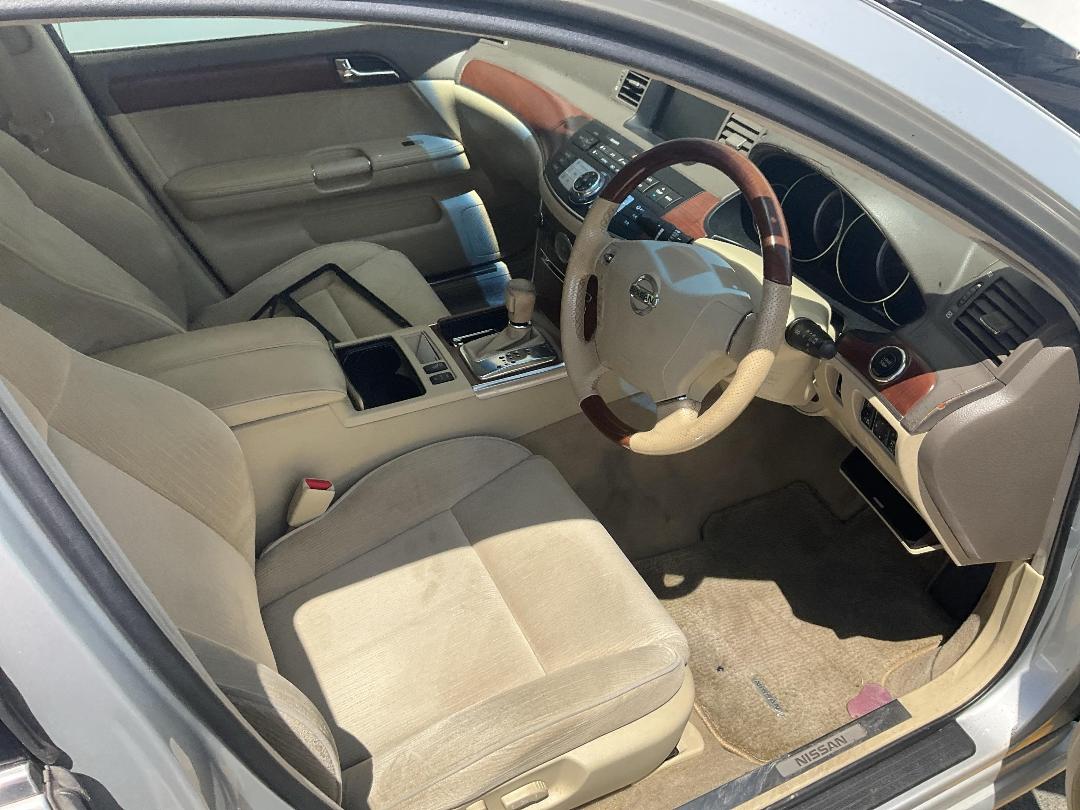 Photo '16' of Nissan Fuga