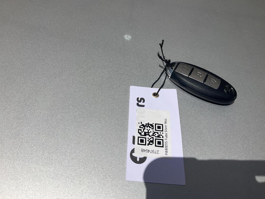 Photo '15' of Nissan Fuga