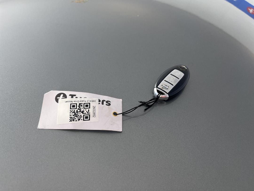 Photo '22' of Nissan Fuga