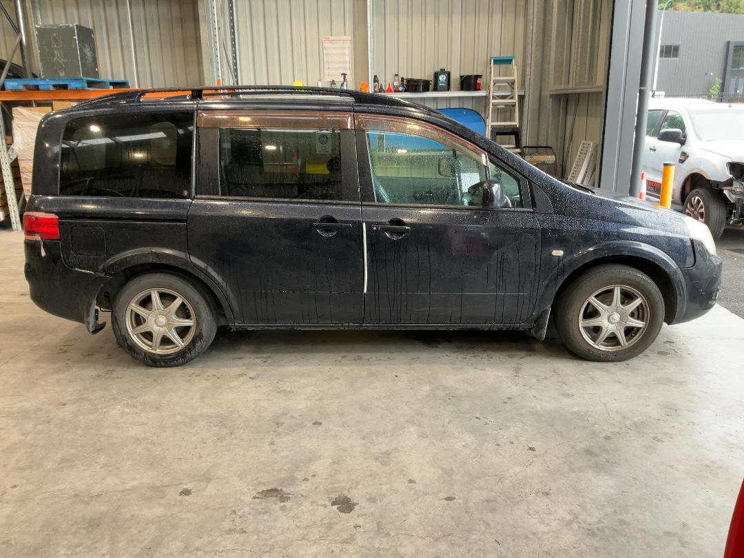 Photo '8' of Nissan Lafesta