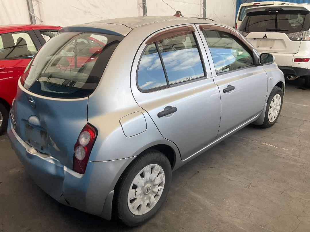 Photo '5' of Nissan March Photo '5' of Nissan March