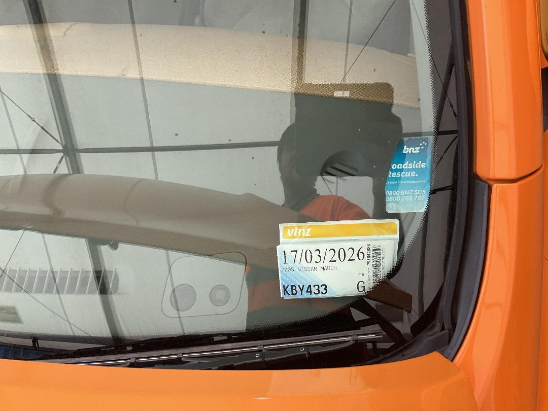 Photo '24' of Nissan March Photo '24' of Nissan March