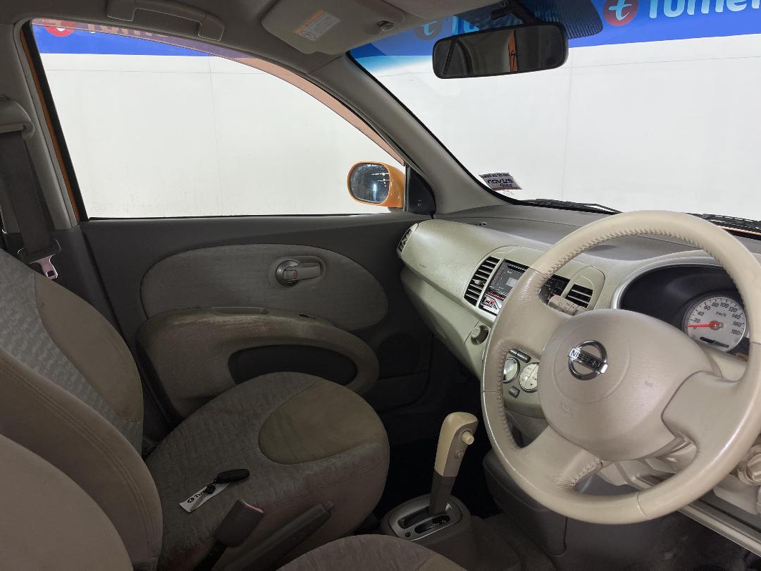 Photo '16' of Nissan March