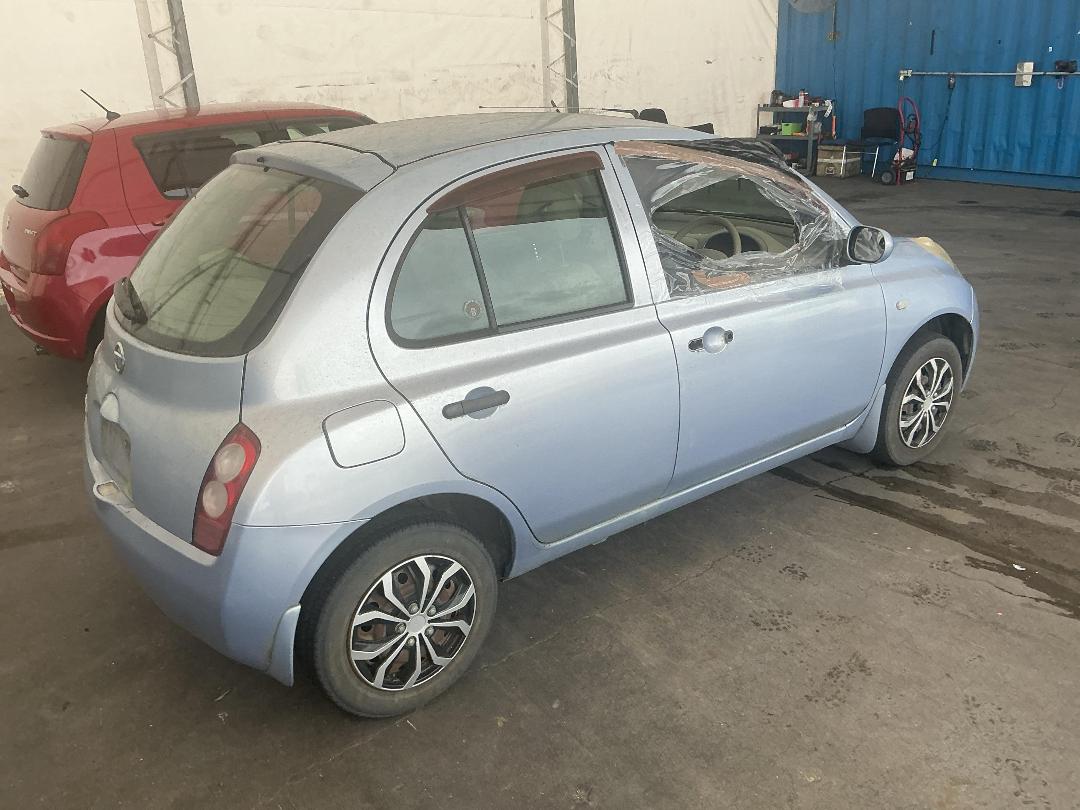 Photo '12' of Nissan March