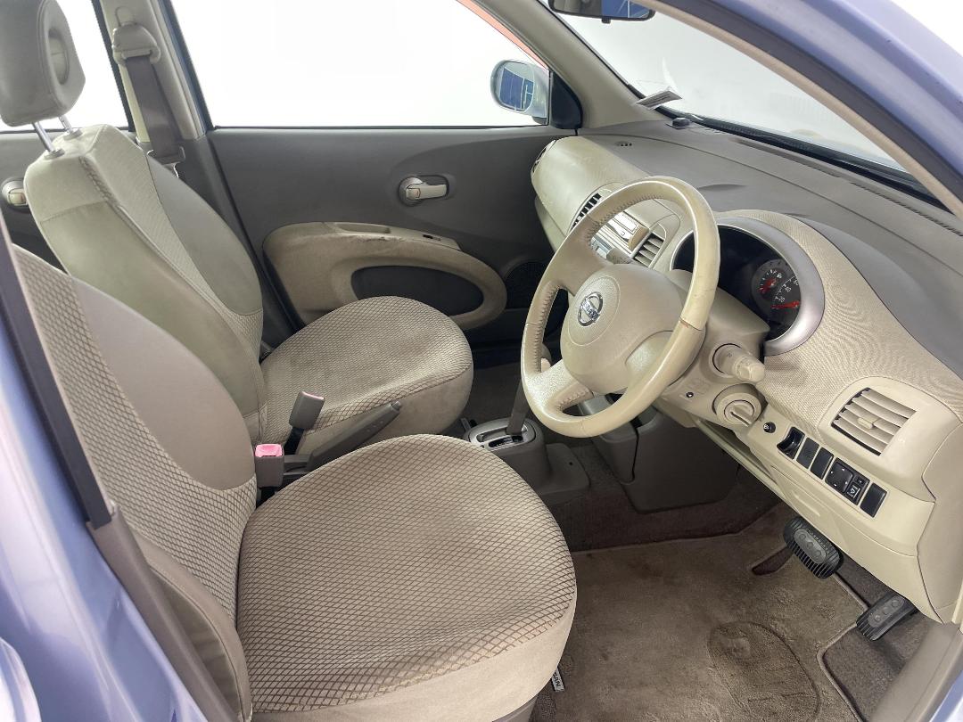 Photo '16' of Nissan March