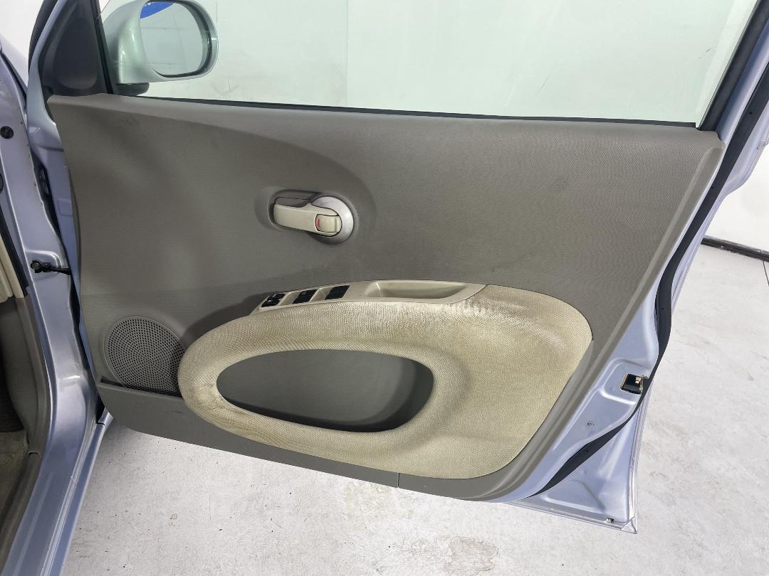 Photo '15' of Nissan March