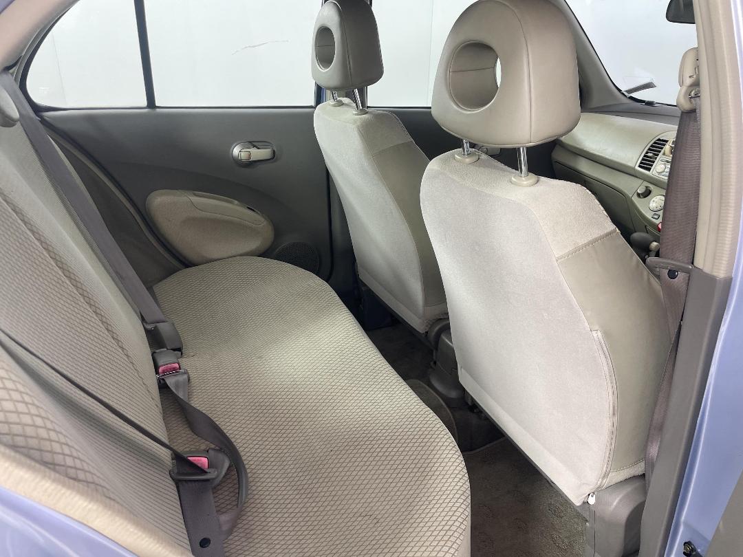 Photo '20' of Nissan March