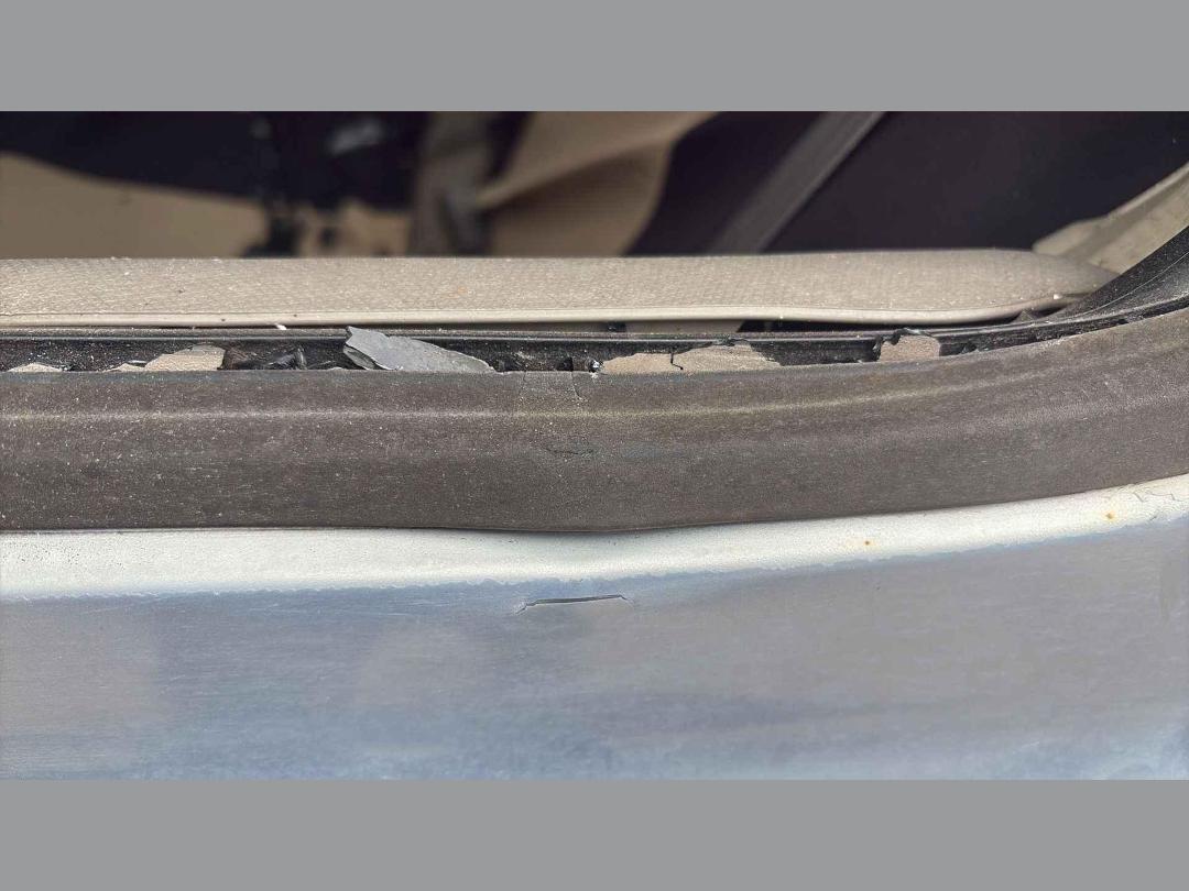 Photo '13' of Nissan March Photo '13' of Nissan March