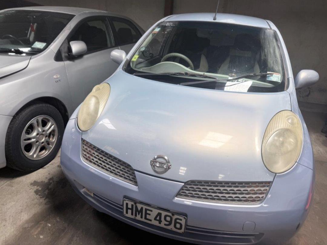 Photo '4' of Nissan March Photo '4' of Nissan March