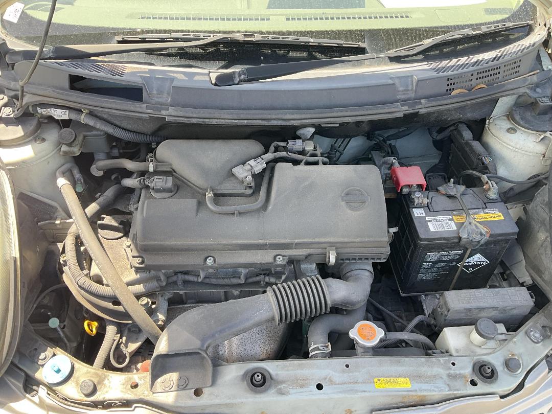 Photo '2' of Nissan March