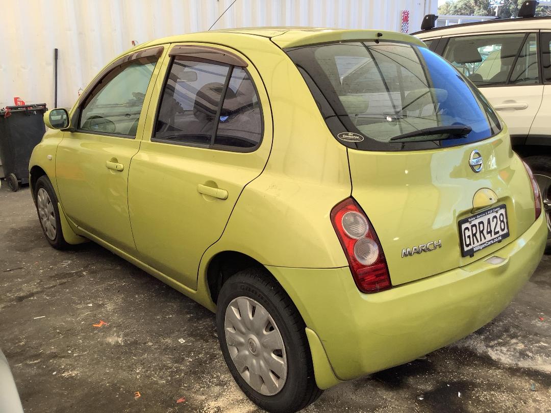 Photo '5' of Nissan March