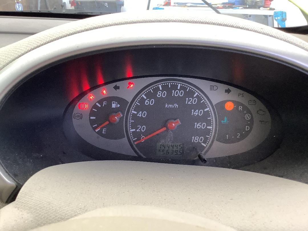 Photo '13' of Nissan March