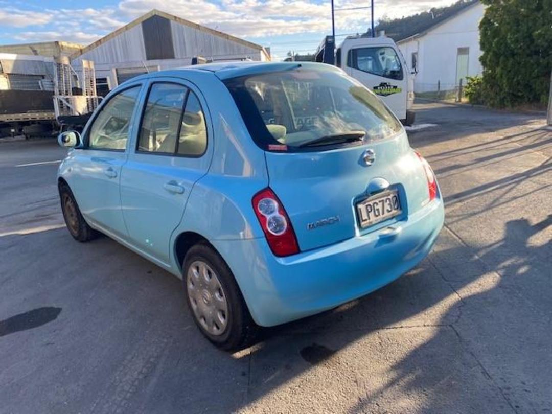 Photo '3' of Nissan March