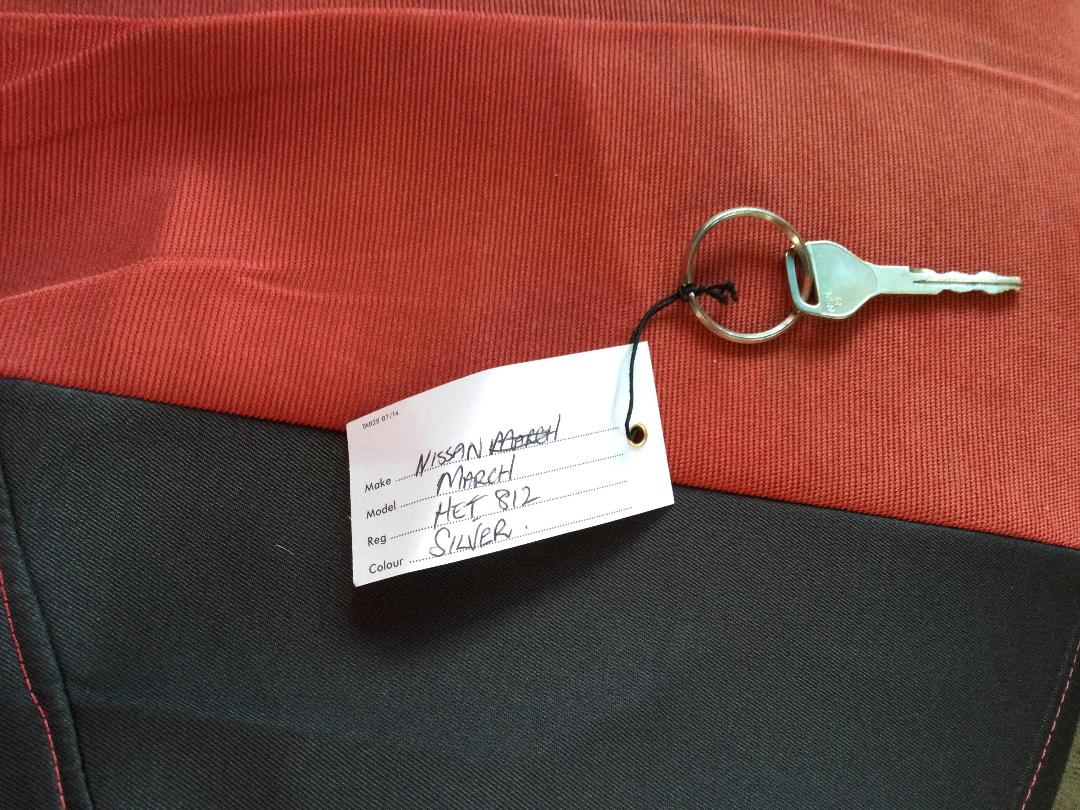 Photo '10' of Nissan March