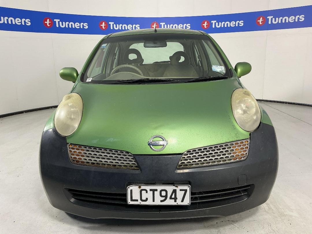 Photo '3' of Nissan March