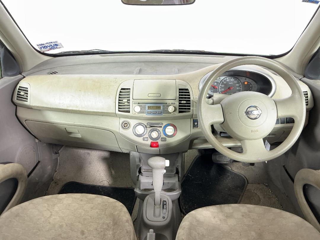 Photo '19' of Nissan March