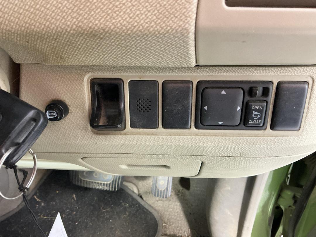 Photo '22' of Nissan March