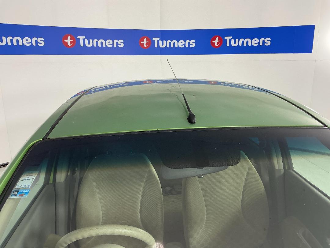 Photo '26' of Nissan March