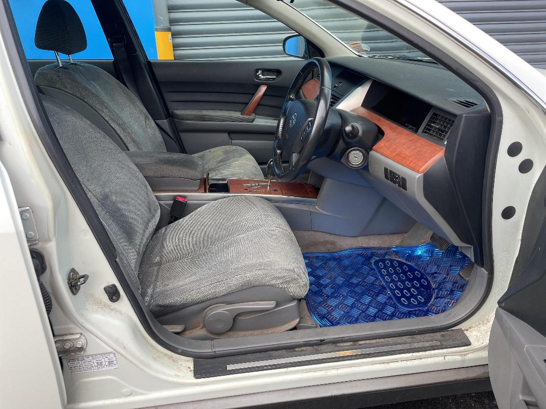 Photo '13' of Nissan Maxima SI