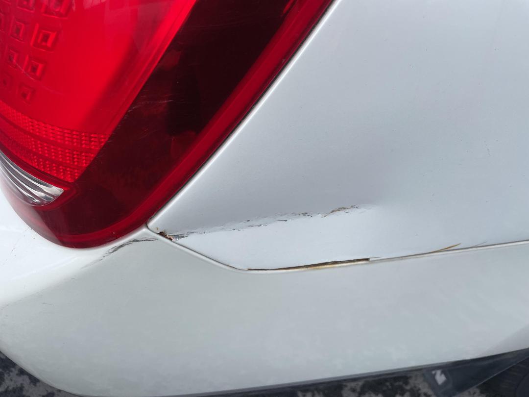 Photo '20' of Nissan Maxima SI