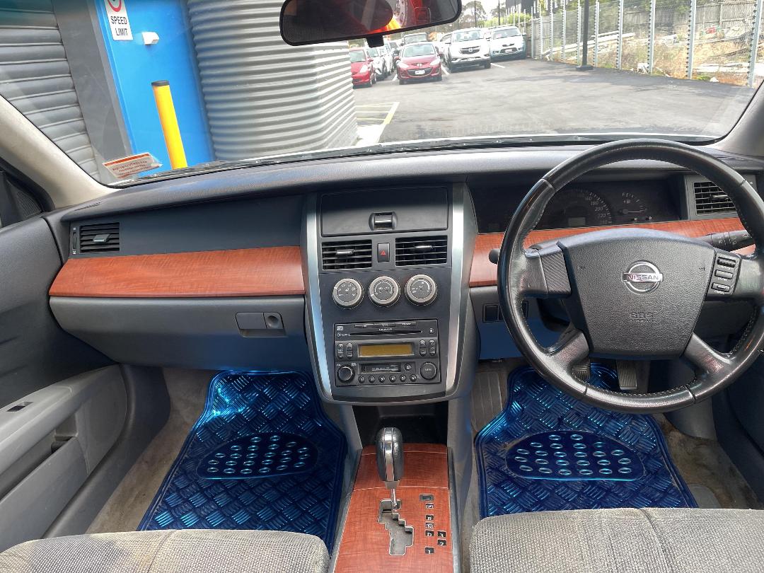 Photo '19' of Nissan Maxima SI