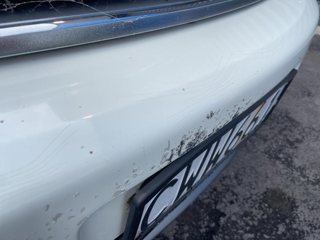 Photo '30' of Nissan Maxima SI