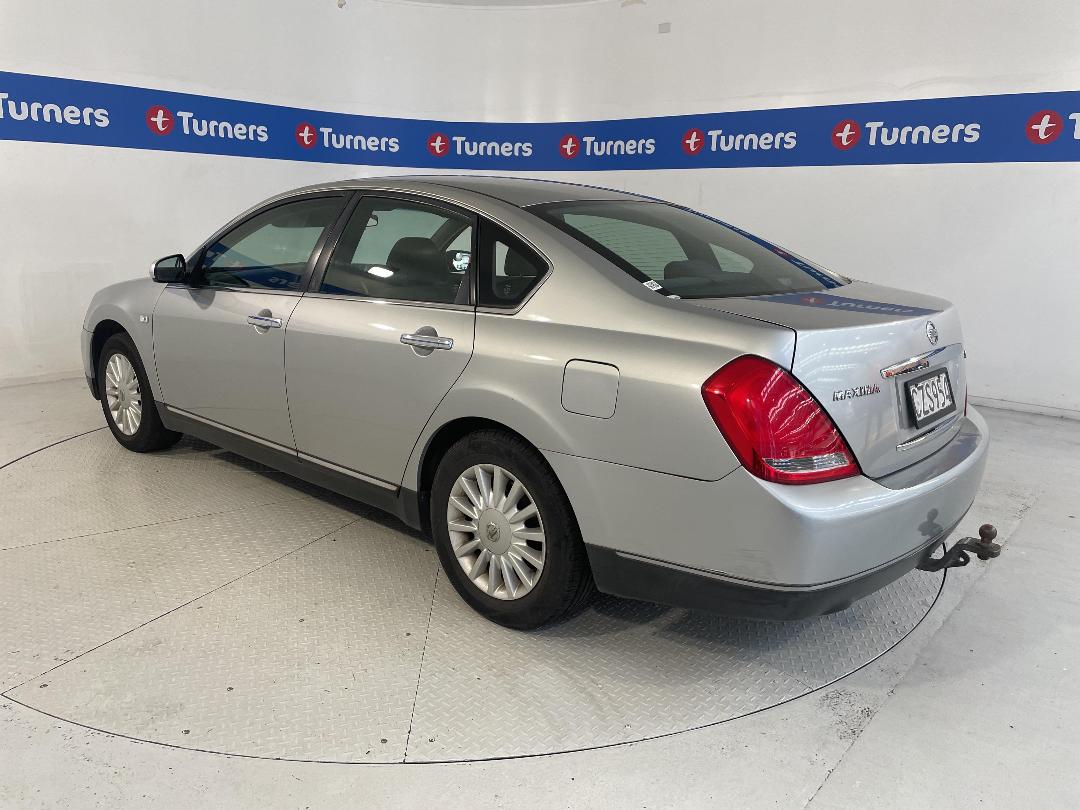 Photo '5' of Nissan Maxima