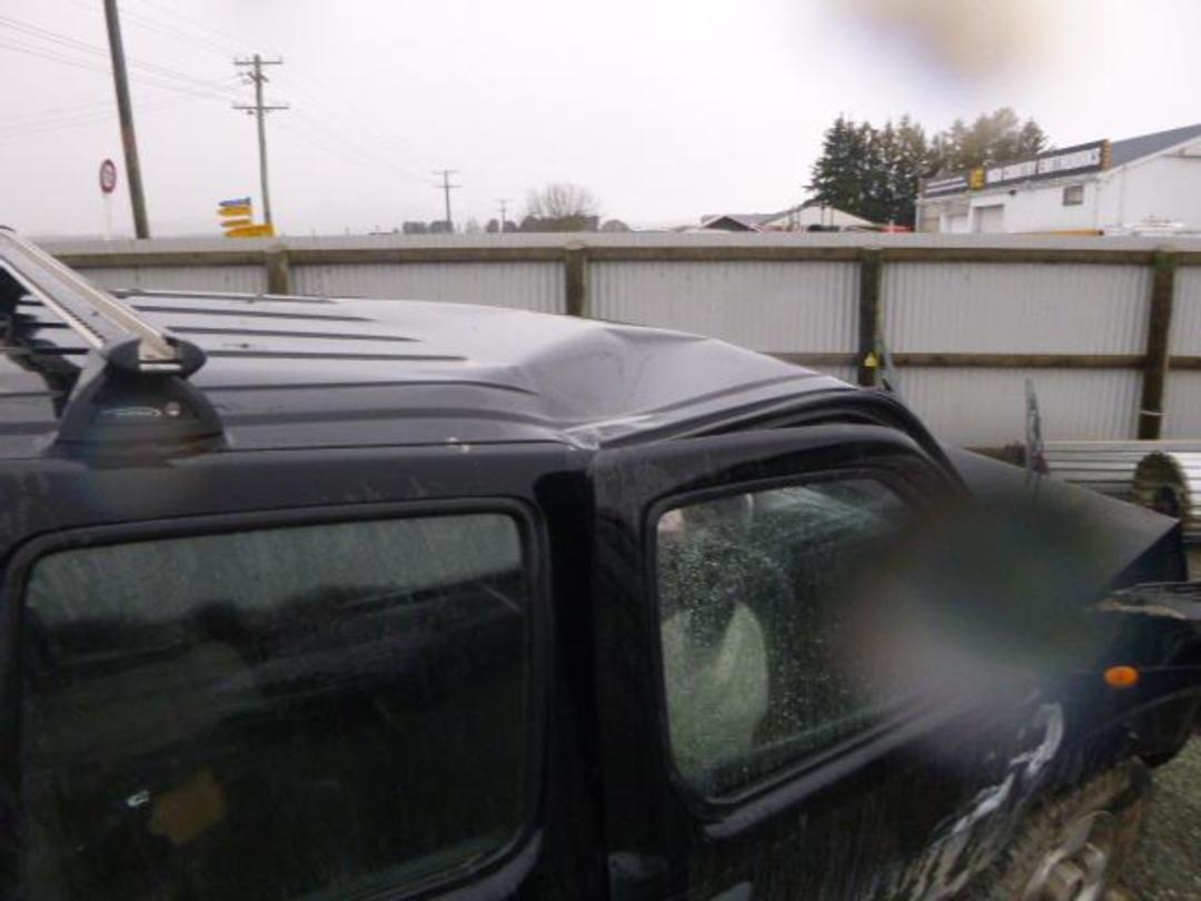 Photo '3' of Nissan Navara D/C W/S Vent Photo '3' of Nissan Navara D/C W/S Vent