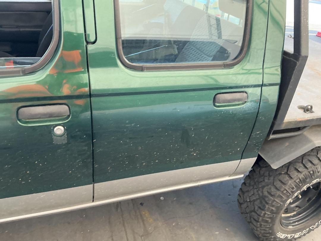 Photo '9' of Nissan Navara D/C W/S Vent