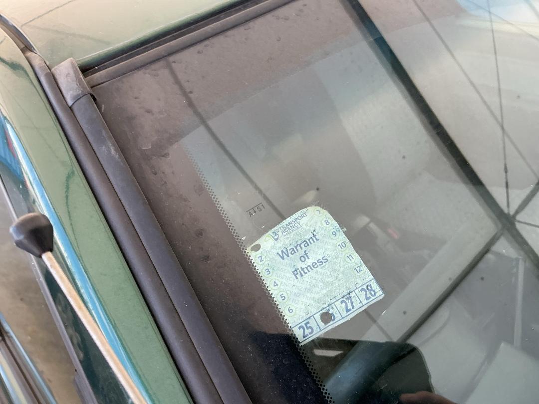 Photo '24' of Nissan Navara D/C W/S Vent