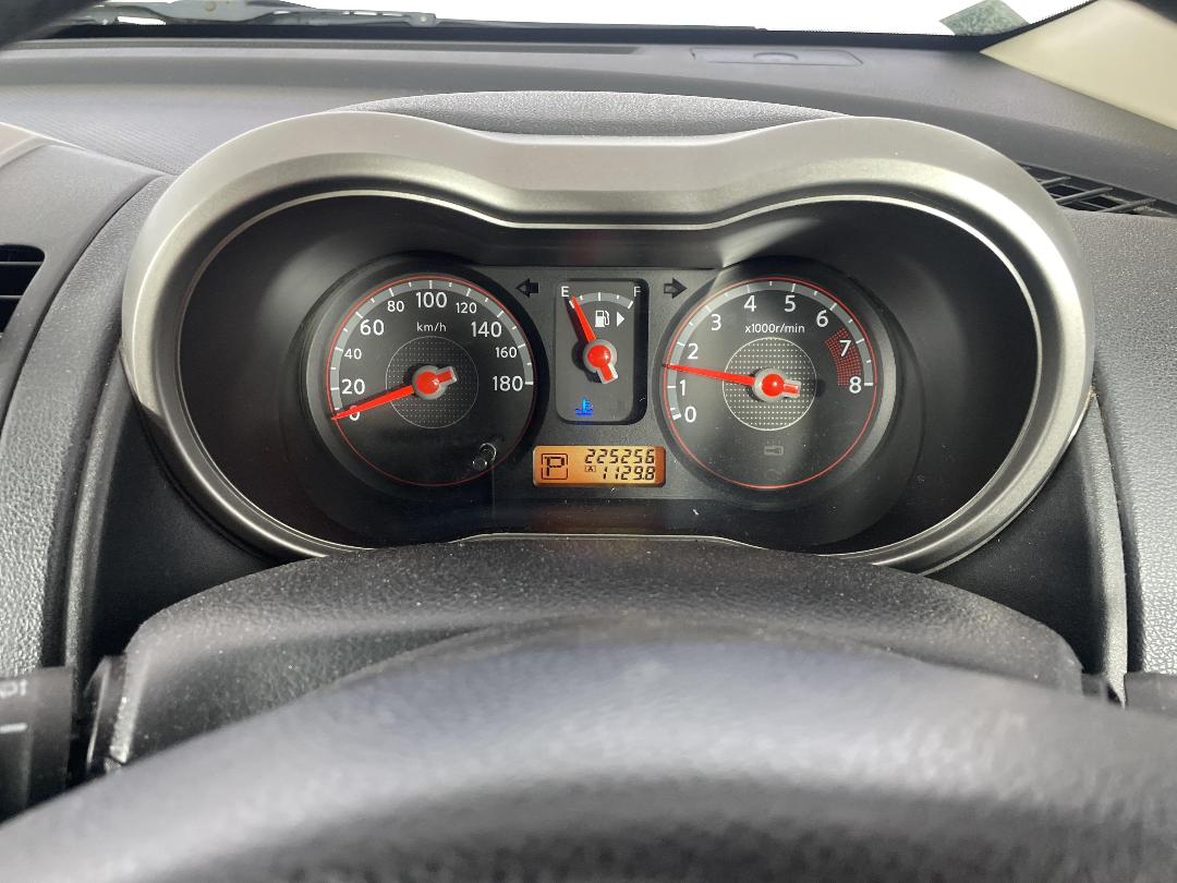 Photo '18' of Nissan Note Photo '18' of Nissan Note