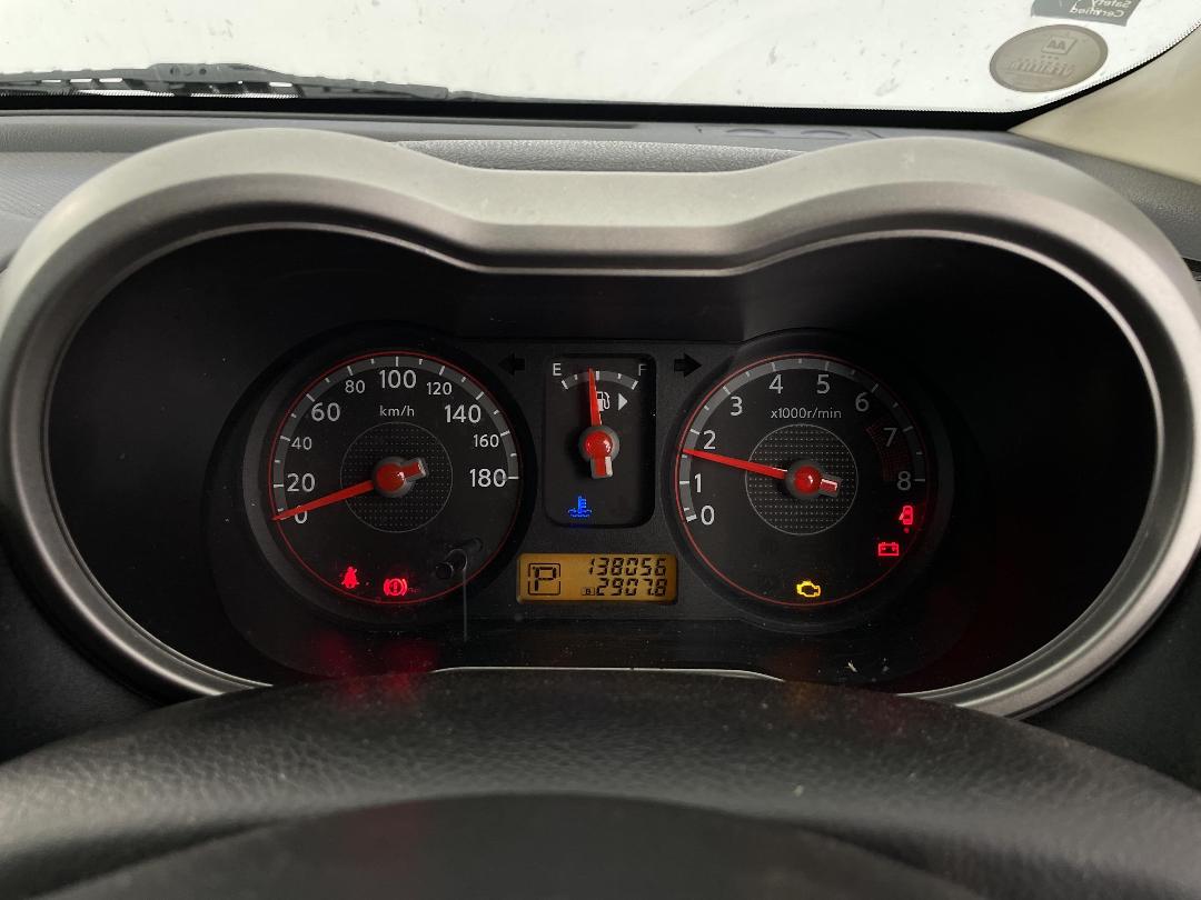 Photo '16' of Nissan Note