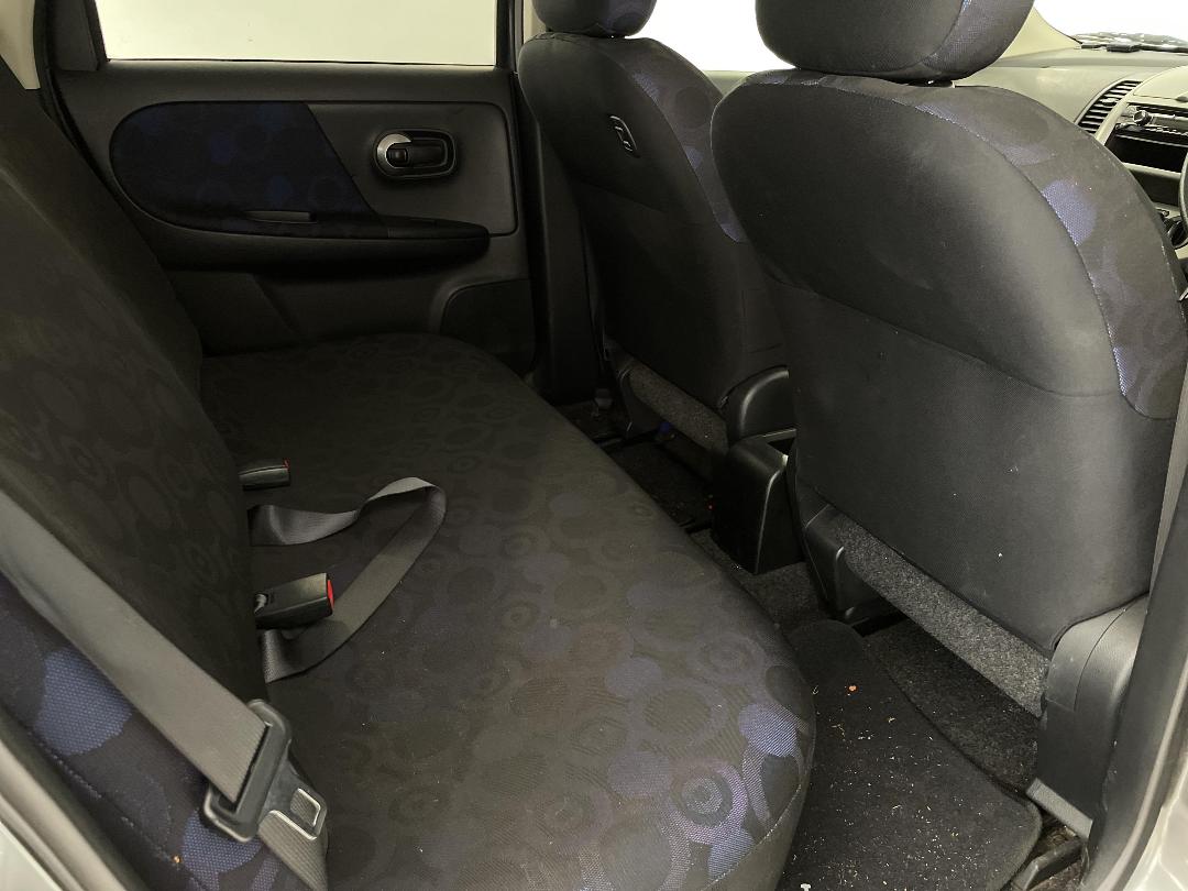 Photo '18' of Nissan Note