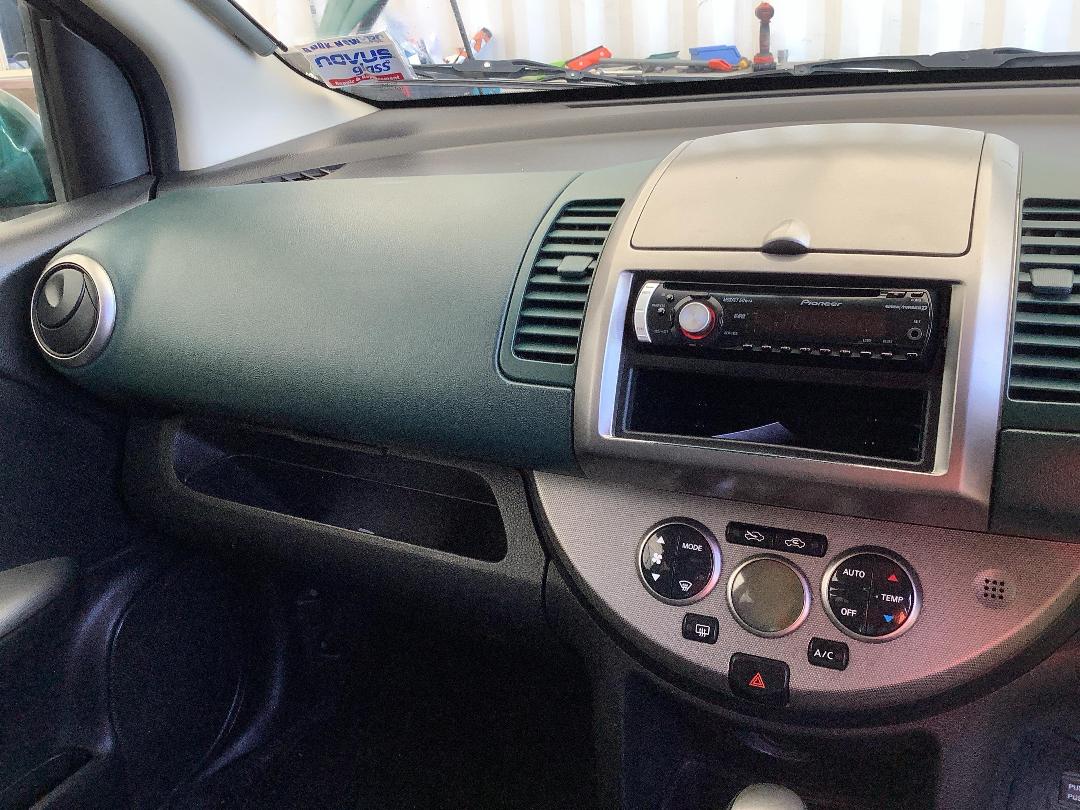 Photo '15' of Nissan Note Photo '15' of Nissan Note