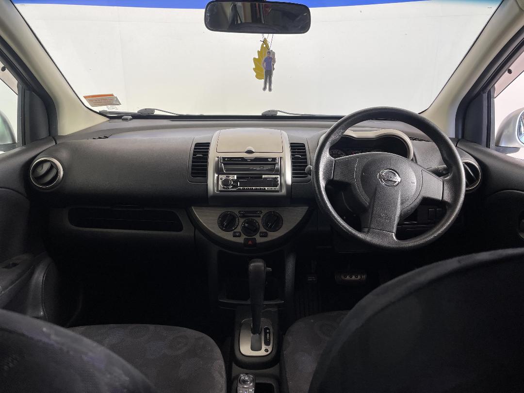 Photo '17' of Nissan Note