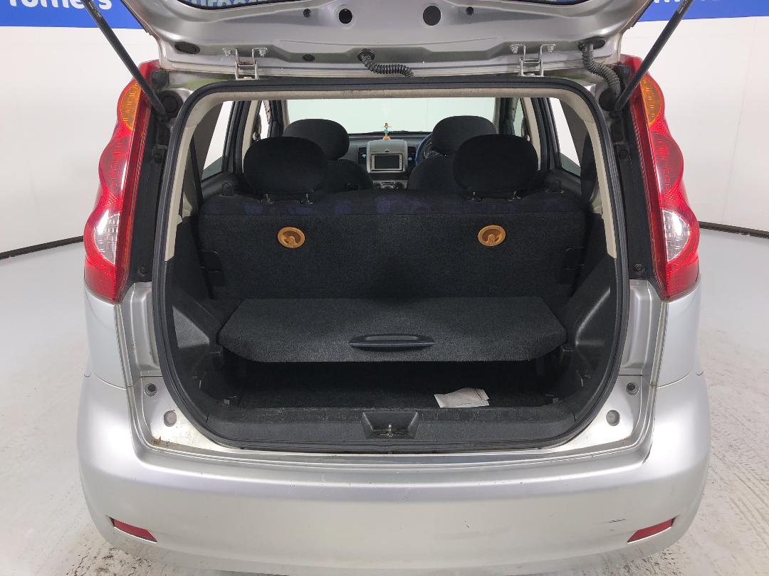 Photo '14' of Nissan Note Photo '14' of Nissan Note